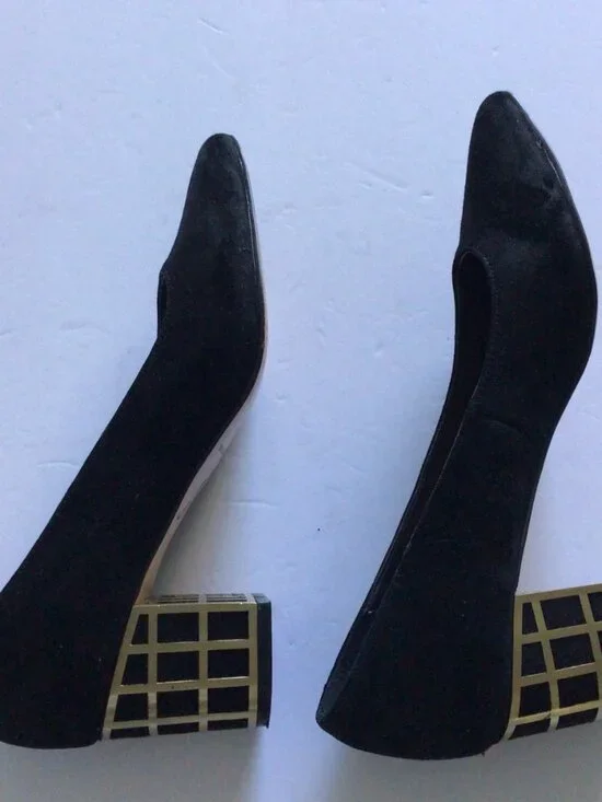 B. Brian Atwood Black Suede Point Toe Pumps. Gold Caged Block heels. Size 6 - Picture 2 of 7